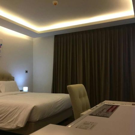 The Peak Towers Apartment Pattaya Ngoại thất bức ảnh